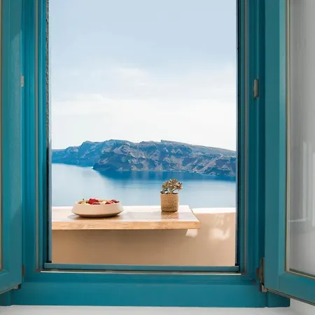 Nano Oia * Oia (Santorini)