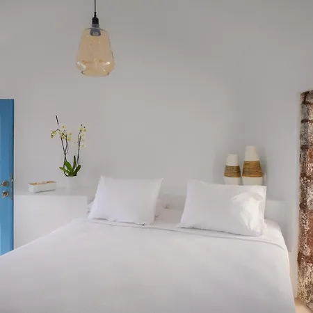 Nano Oia