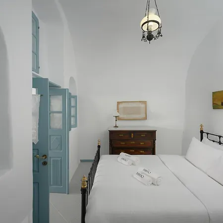 Nano Oia